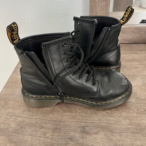 Girls Dr Martens Boots